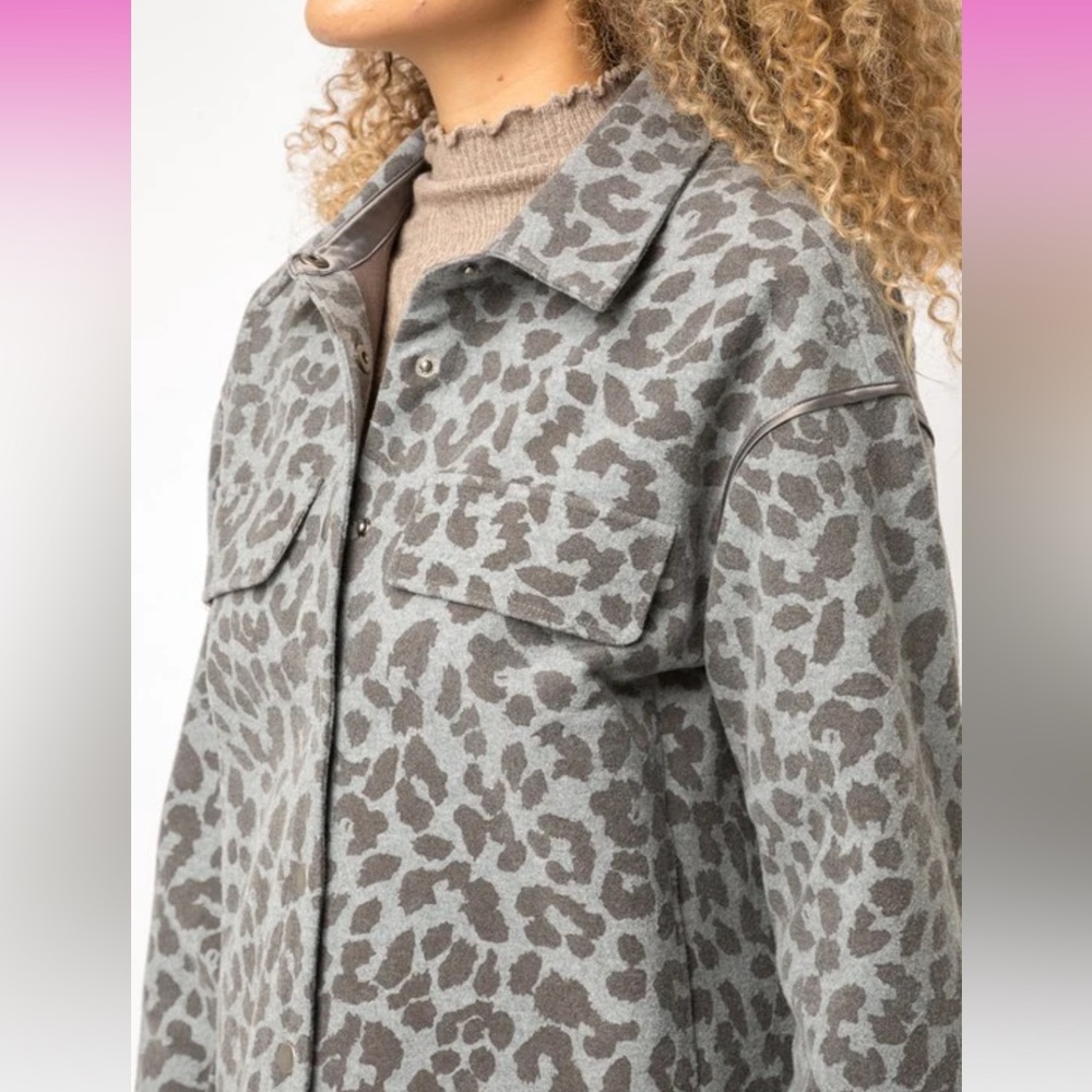 Mystree Grey Leopard Print Jacket L - image 2
